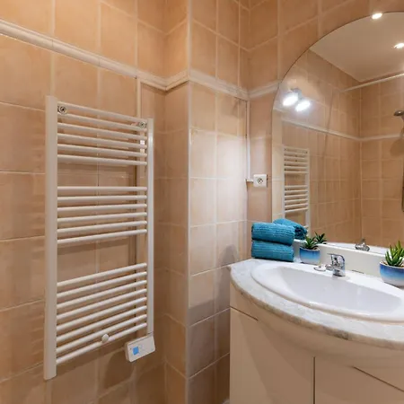 Apartment Joli Cocon A 3 Min A Pied De La Nice